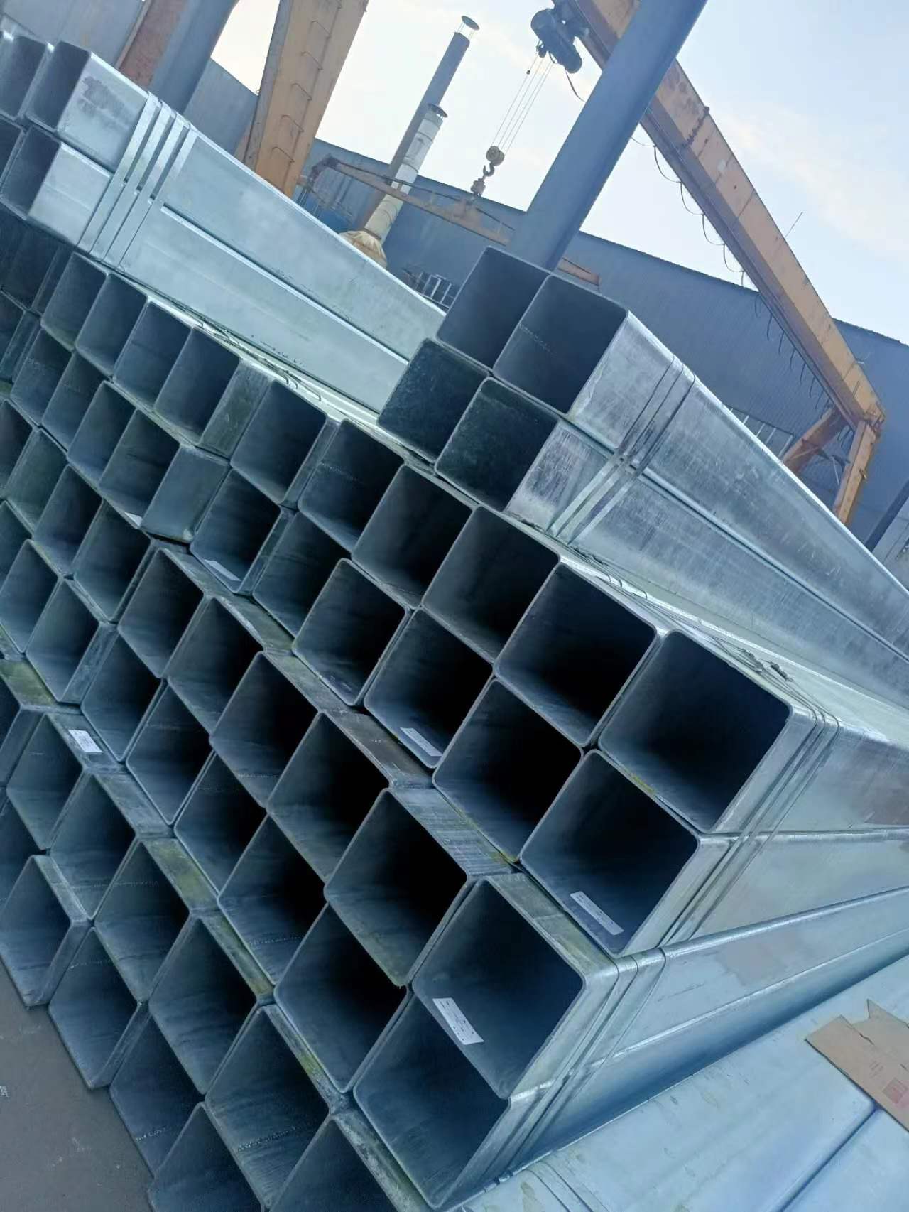 Pozinkovaná štvorcová rúrka s veľkým priemerom