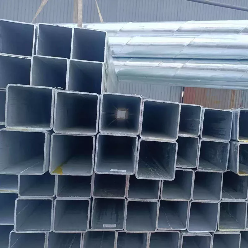 Čierna obdĺžniková trubica malého kalibru