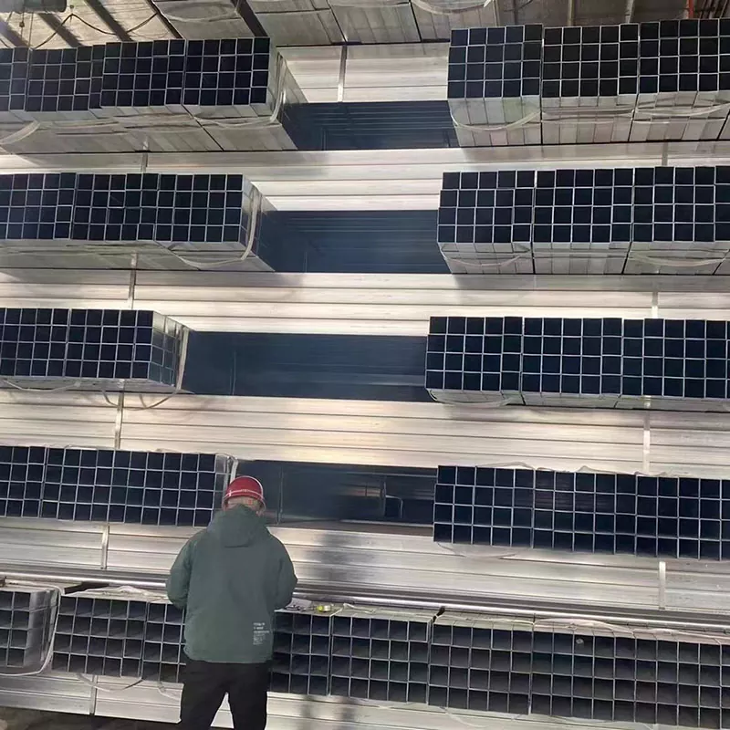 Pozinkovaná štvorcová rúrka s malým priemerom